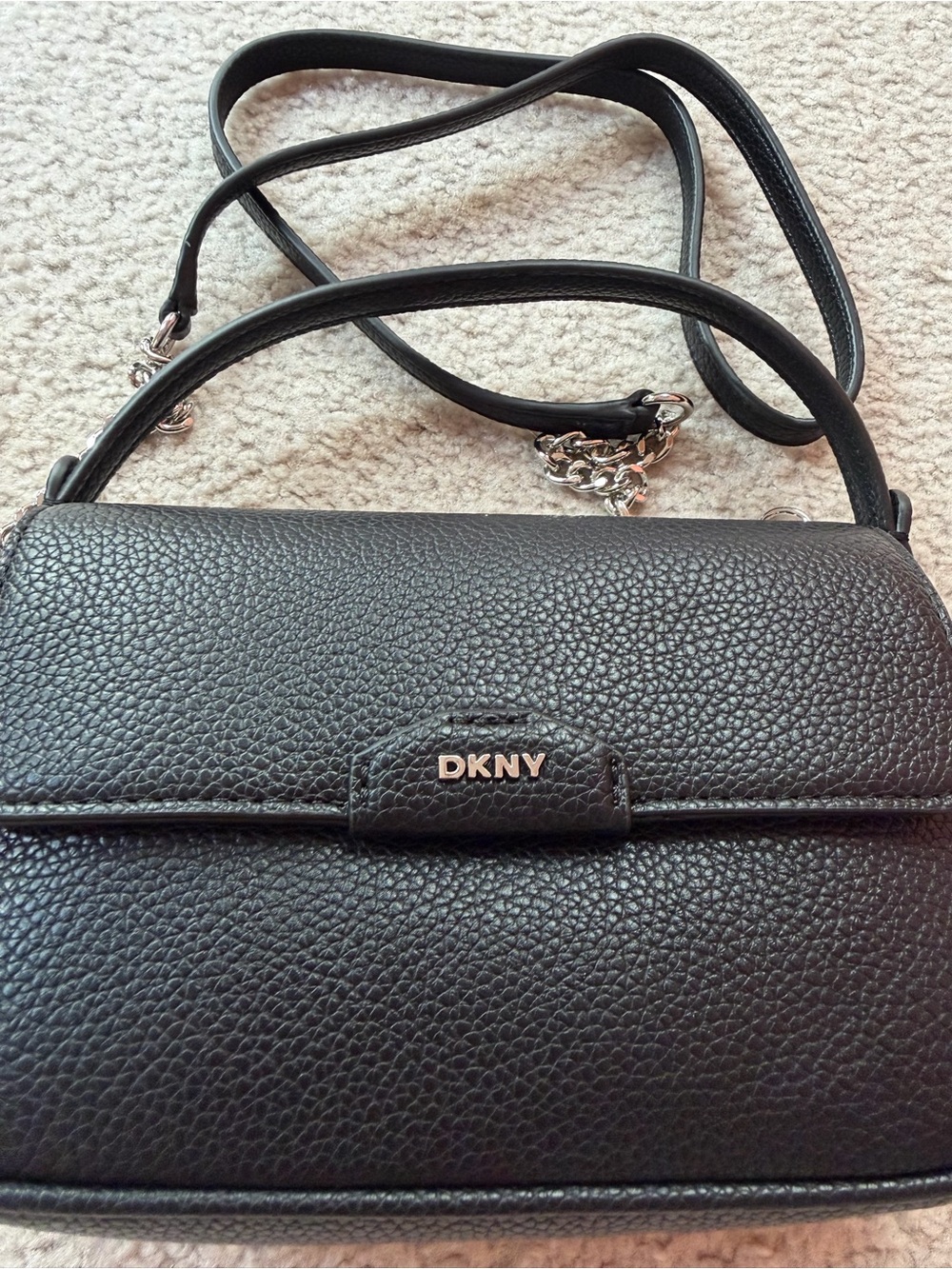 DKNY Pebbled Leather Crossbody small Bag in Black - Picture 3 of 7